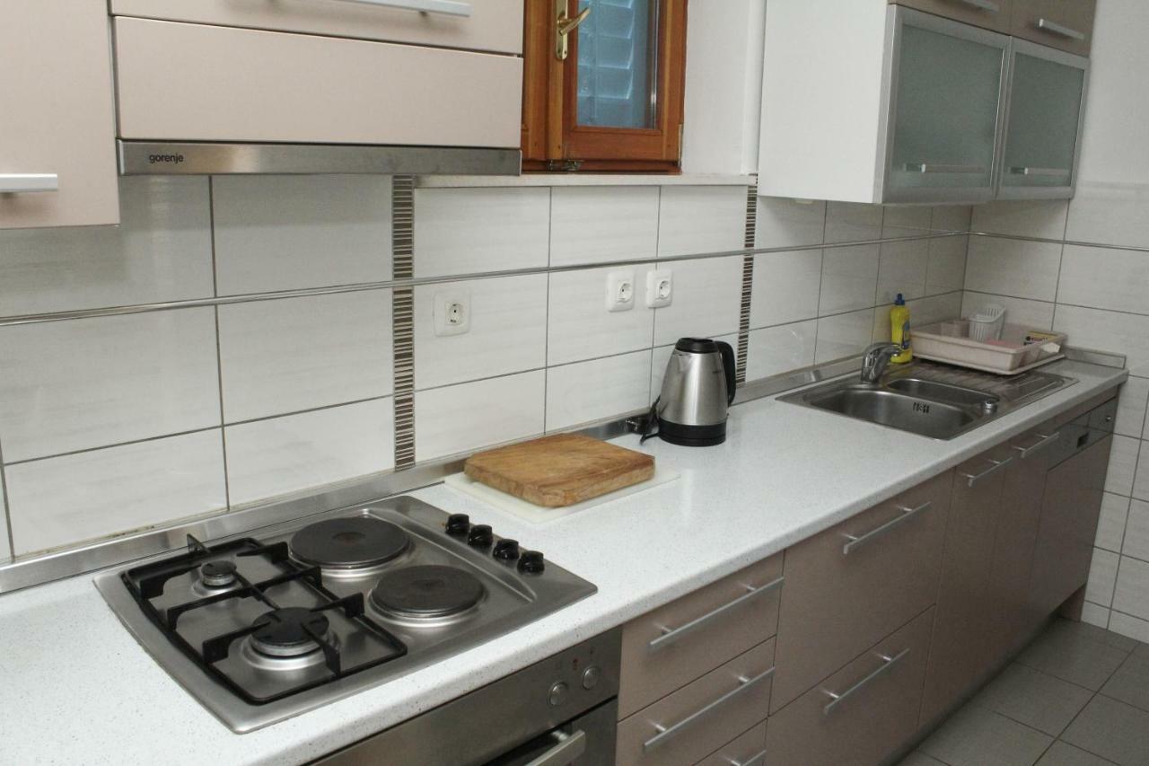 Apartman Morovic Свети свети Филип и Яков Екстериор снимка